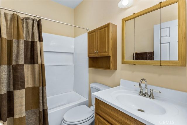 933 Driftwood, Banning, CA 92220