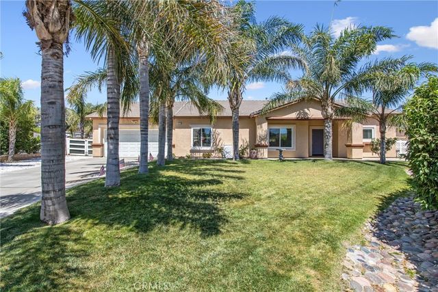 933 Driftwood, Banning, CA 92220