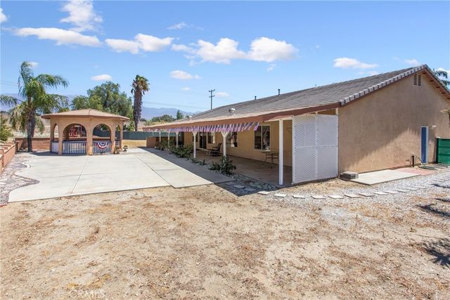 933 Driftwood, Banning, CA 92220