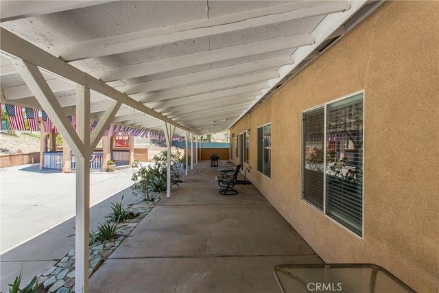 933 Driftwood, Banning, CA 92220