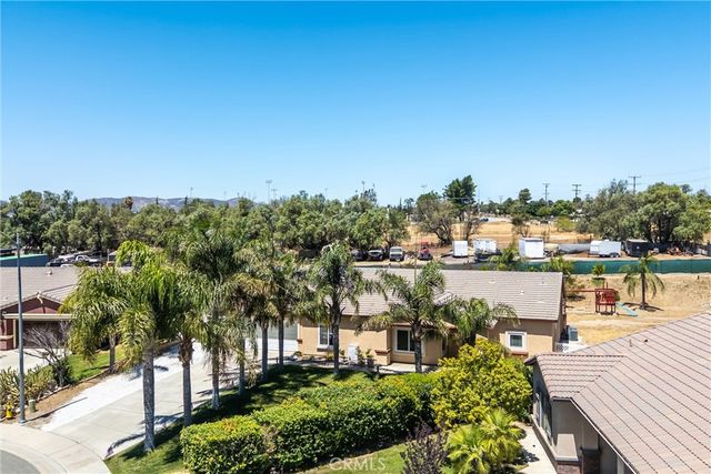 933 Driftwood, Banning, CA 92220