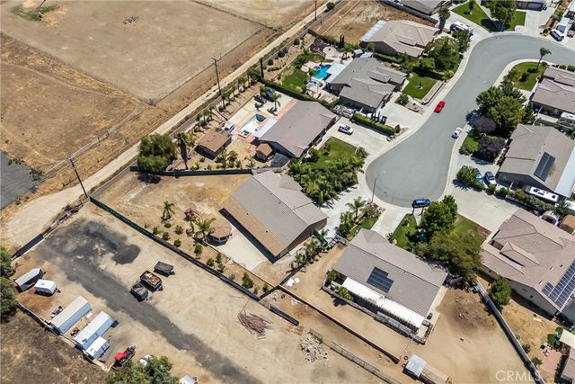933 Driftwood, Banning, CA 92220