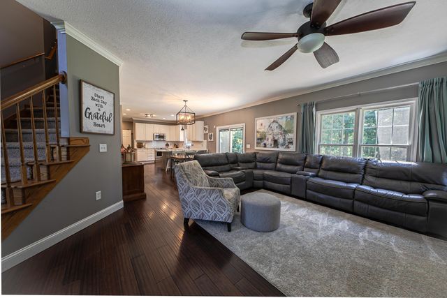 747 London Groveport Road, Lockbourne, OH 43137