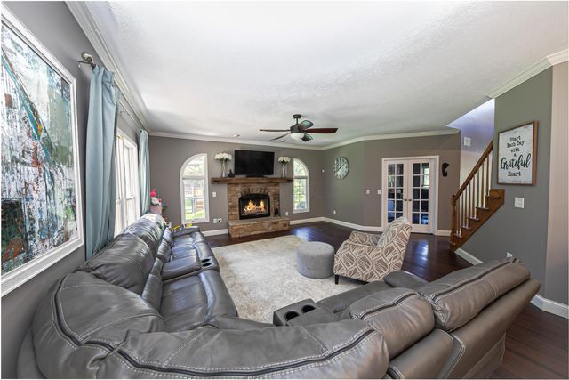747 London Groveport Road, Lockbourne, OH 43137