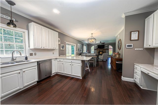 747 London Groveport Road, Lockbourne, OH 43137