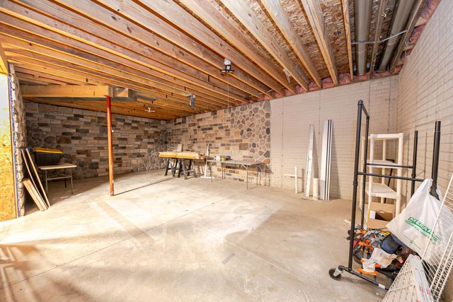 747 London Groveport Road, Lockbourne, OH 43137