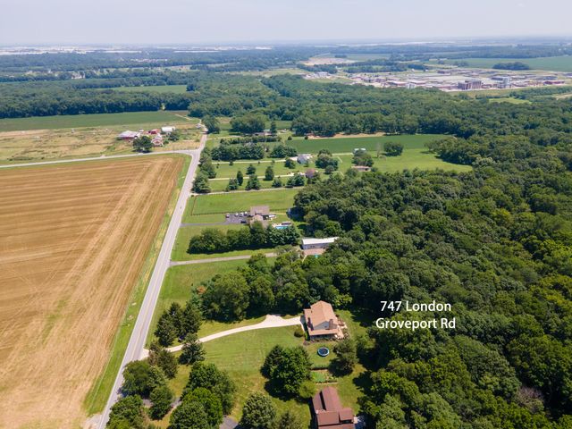 747 London Groveport Road, Lockbourne, OH 43137