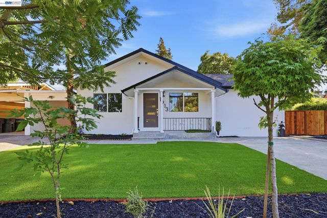 1913 W Middlefield Rd, Mountain View, CA 94043