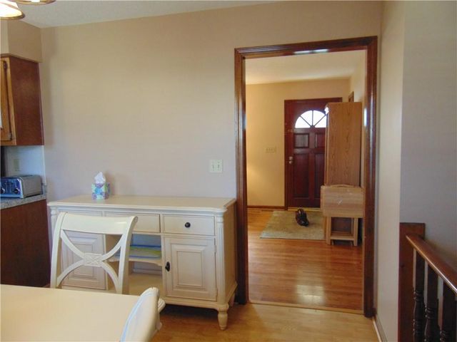 1104 Halsey Terrace, Harrisonville, MO 64701