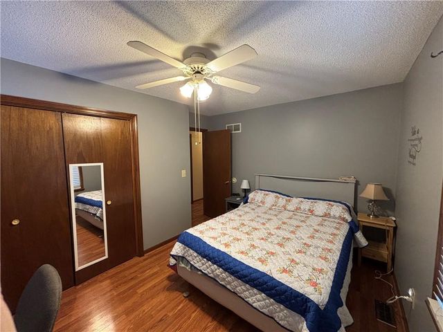 1104 Halsey Terrace, Harrisonville, MO 64701