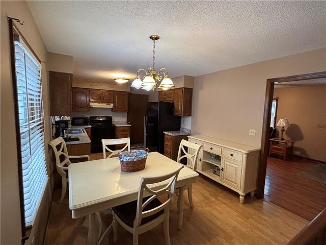 1104 Halsey Terrace, Harrisonville, MO 64701