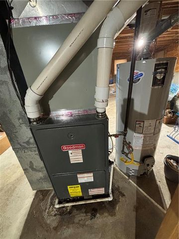 1104 Halsey Terrace, Harrisonville, MO 64701