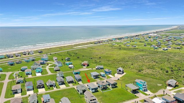 23178 Fresca Street, Galveston, TX 77554