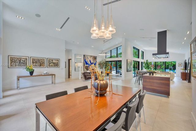 2675 Hackney Rd, Weston, FL 33331