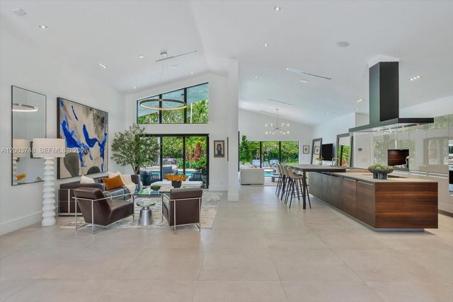 2675 Hackney Rd, Weston, FL 33331