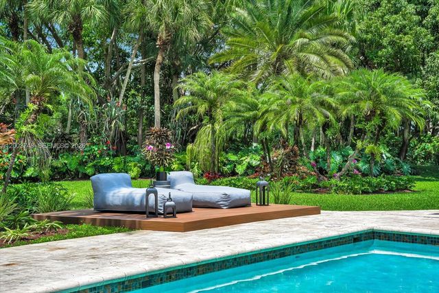 2675 Hackney Rd, Weston, FL 33331