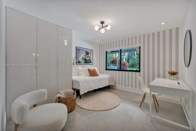 2675 Hackney Rd, Weston, FL 33331
