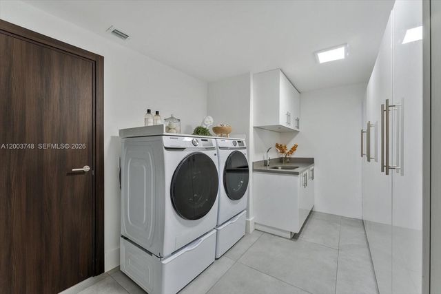 2675 Hackney Rd, Weston, FL 33331