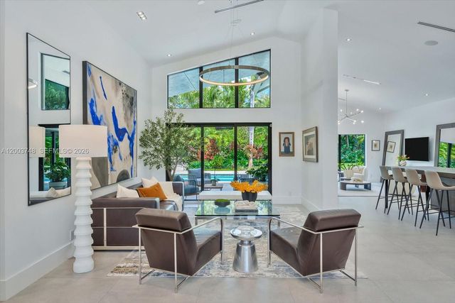 2675 Hackney Rd, Weston, FL 33331