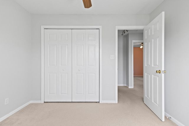2305 THOMAS DR, Columbia, MO 65202