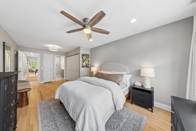 2555 N Southport Avenue 3, Chicago, IL 60614