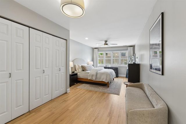 2555 N Southport Avenue 3, Chicago, IL 60614