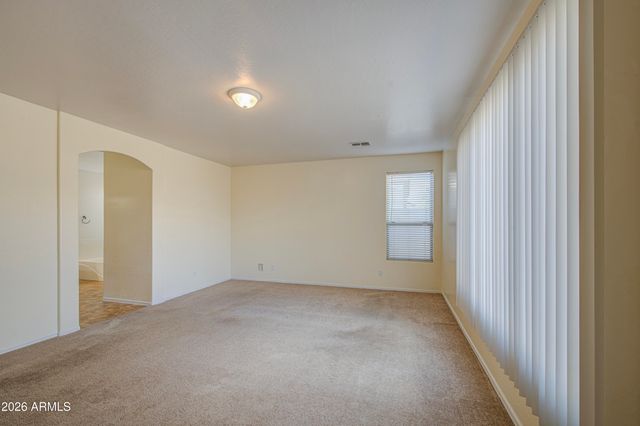 40353 N PARISI Place, San Tan Valley, AZ 85140