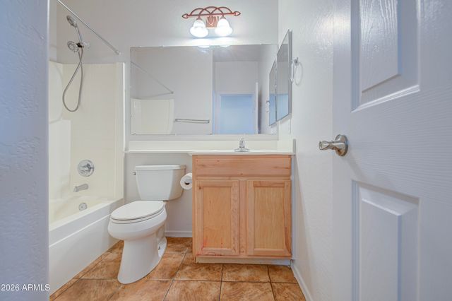 40353 N PARISI Place, San Tan Valley, AZ 85140