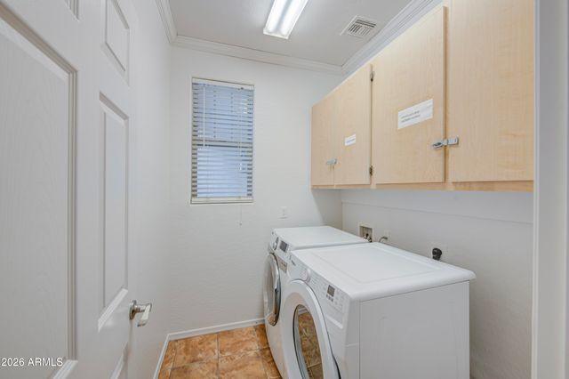 40353 N PARISI Place, San Tan Valley, AZ 85140