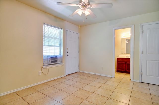 3310 26th Street, Fort Worth, TX 76106