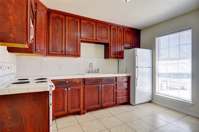 3310 26th Street, Fort Worth, TX 76106