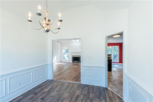 404 WOODCREEK, Griffin, GA 30224