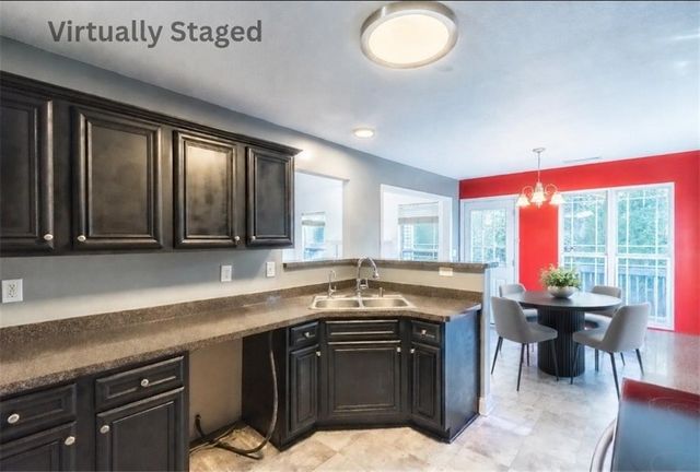 404 WOODCREEK, Griffin, GA 30224