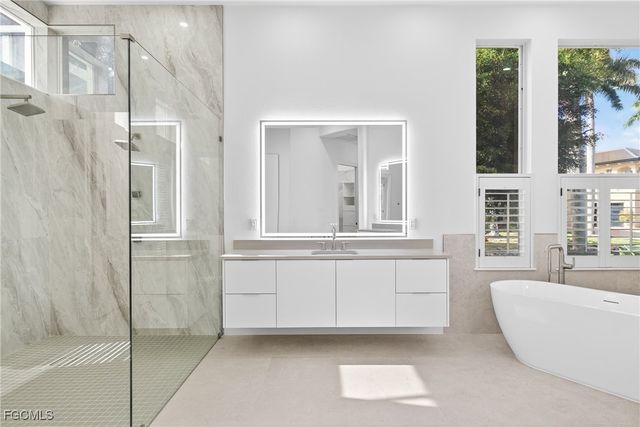 11540 Compass Point DR, Fort Myers, FL 33908