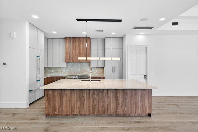 11540 Compass Point DR, Fort Myers, FL 33908