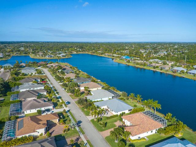 715 Yearling Trail, Sebastian, FL 32958