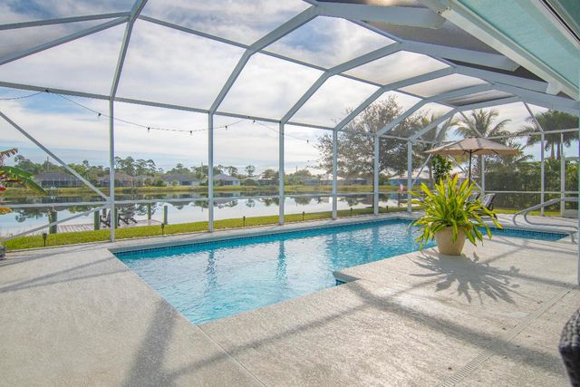 715 Yearling Trail, Sebastian, FL 32958