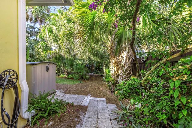 116 READ STREET, Tarpon Springs, FL 34689