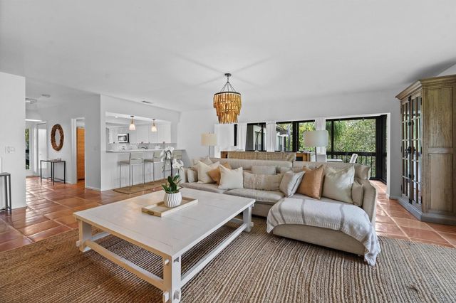 13329 Polo Club Road 204, Wellington, FL 33414