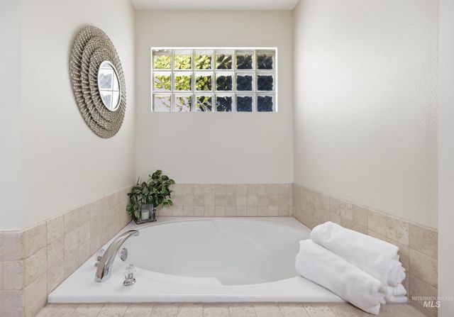 11473 W Jennie Lakes Street, Boise, ID 83709