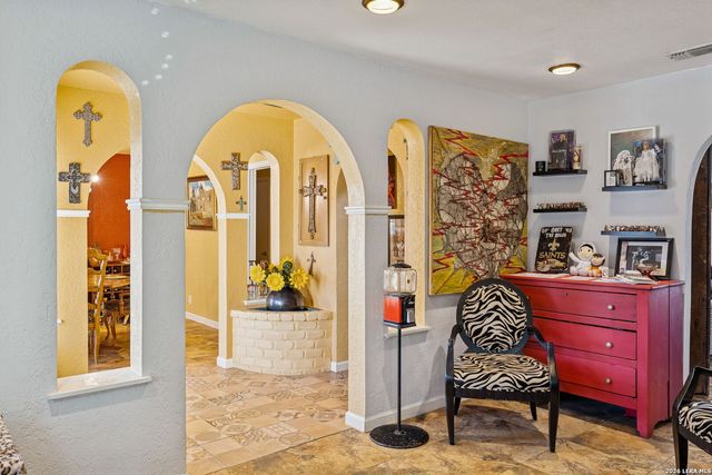 4003 Bentway, San Antonio, TX 78217