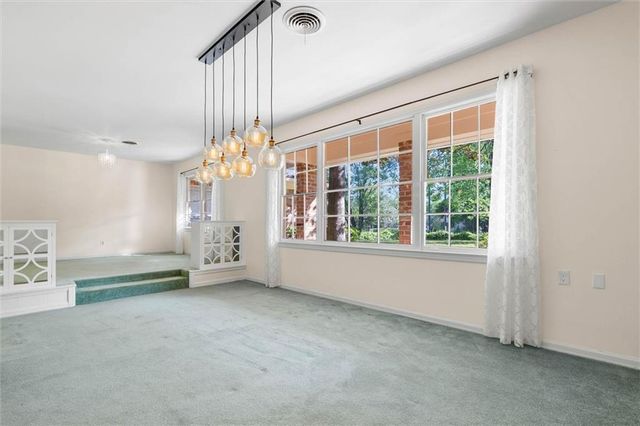 245 Carmel Drive E, Mobile, AL 36608