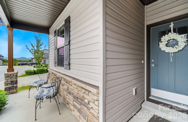 91 Cardwell Lane, Fletcher, NC 28732