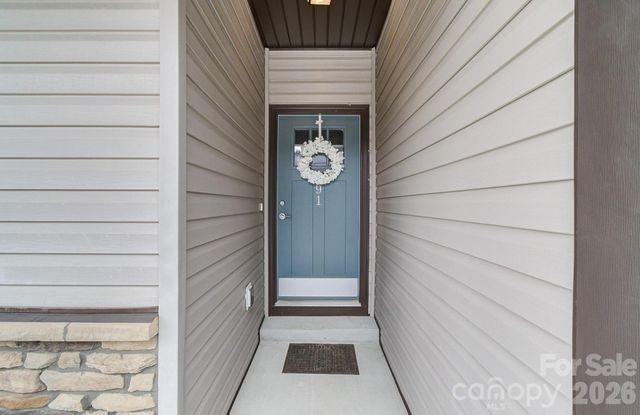 91 Cardwell Lane, Fletcher, NC 28732