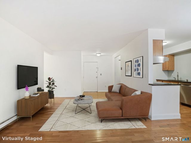 910 Hope Street 5B, Stamford, CT 06907