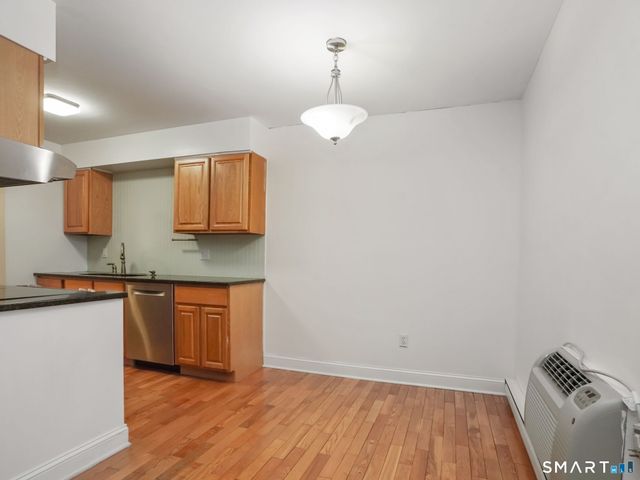 910 Hope Street 5B, Stamford, CT 06907