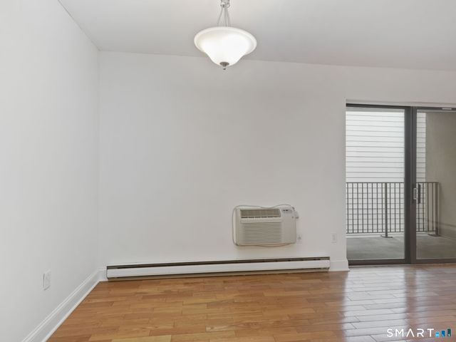 910 Hope Street 5B, Stamford, CT 06907