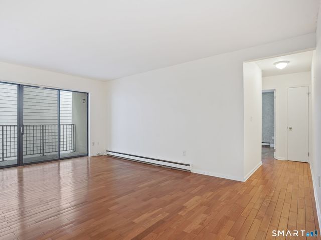 910 Hope Street 5B, Stamford, CT 06907