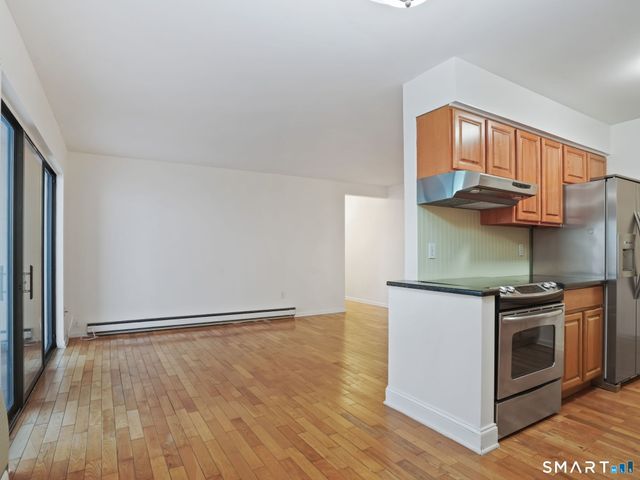 910 Hope Street 5B, Stamford, CT 06907