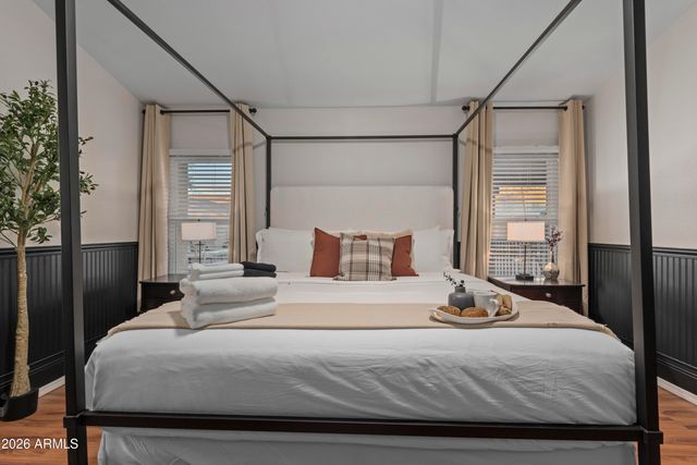 1570 E SAN TAN Street, Chandler, AZ 85225